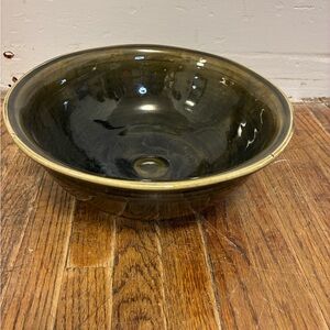 Elegant Vintage Handmade Signed  Ceramic Bowl